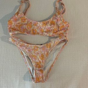 Triangl floral bikini